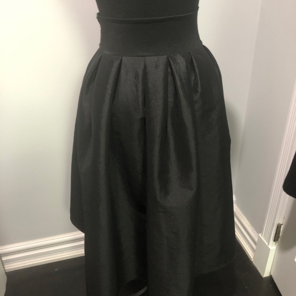Ya ya XS special Occasion Black Skirt - Picture 4 of 5